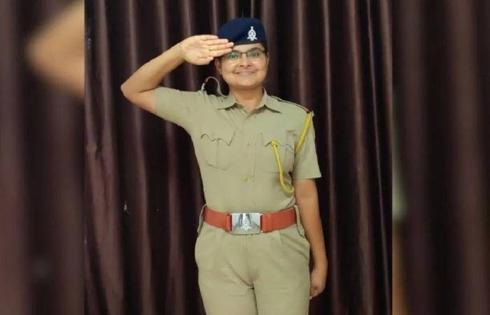 Lady police sub-inspector Sheetal Adke found dead under mysterious circumstances in Mumbai