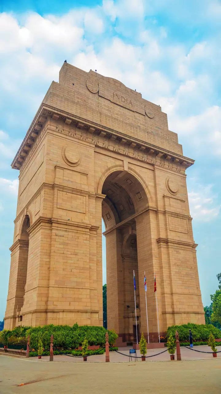 जब आप दिल्ली में हों, तो इसकी सबसे पसंदीदा संरचनाओं को देखें