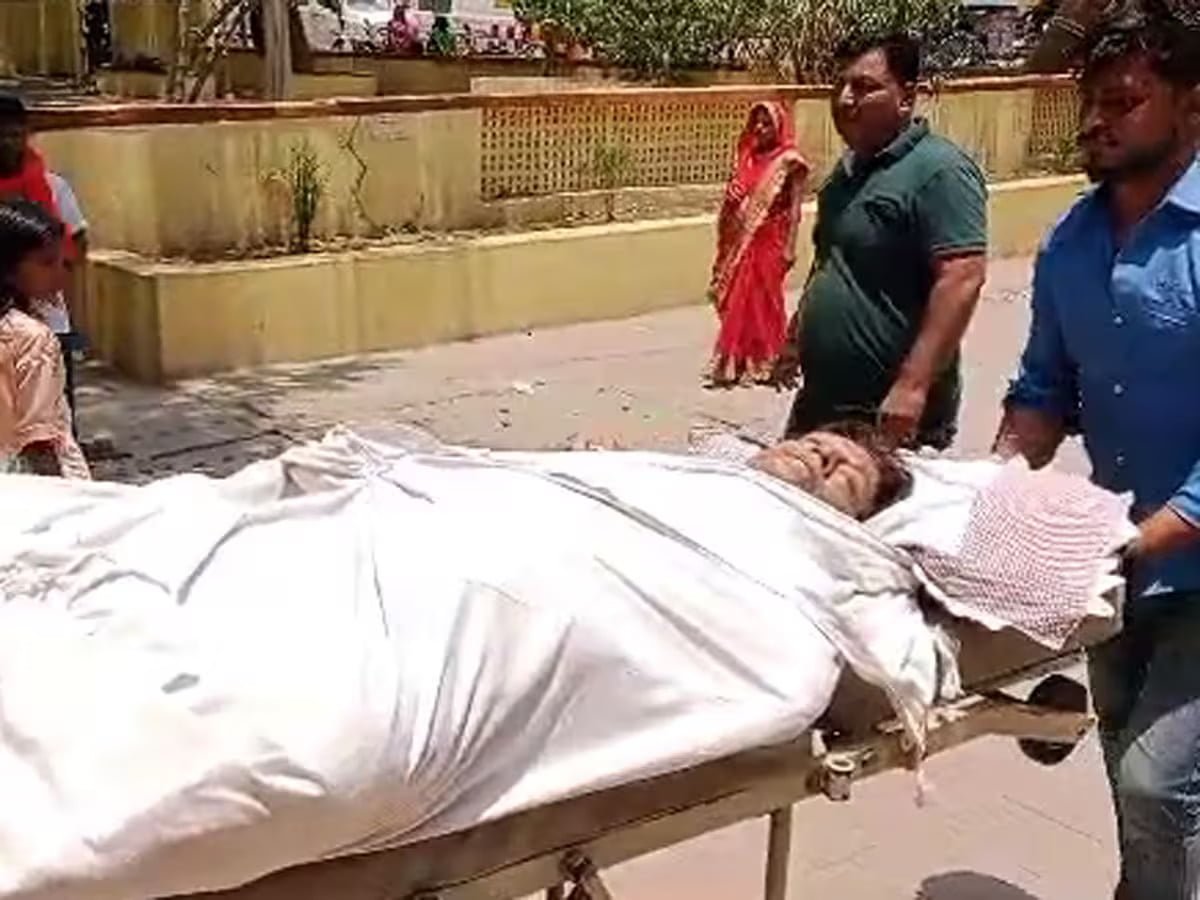 सोनभद्र के होटल में भोजपुरी फिल्म निर्देशक सुभाष चंद्र तिवारी की संदिग्ध परिस्थितियों में मौत